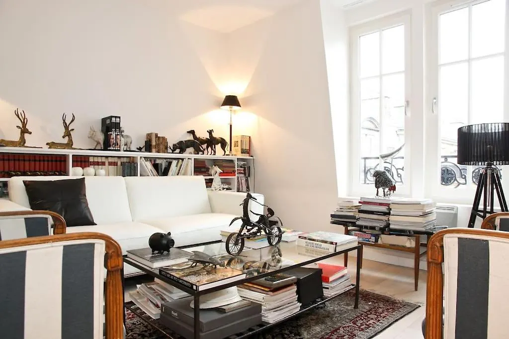 Apartment Sous Les Toits